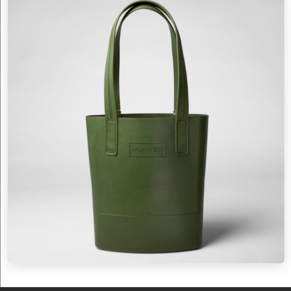 Hunter for Target shoulder tote